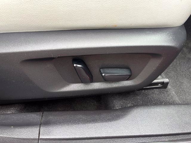 Used 2023 Mitsubishi Outlander AWD image 13
