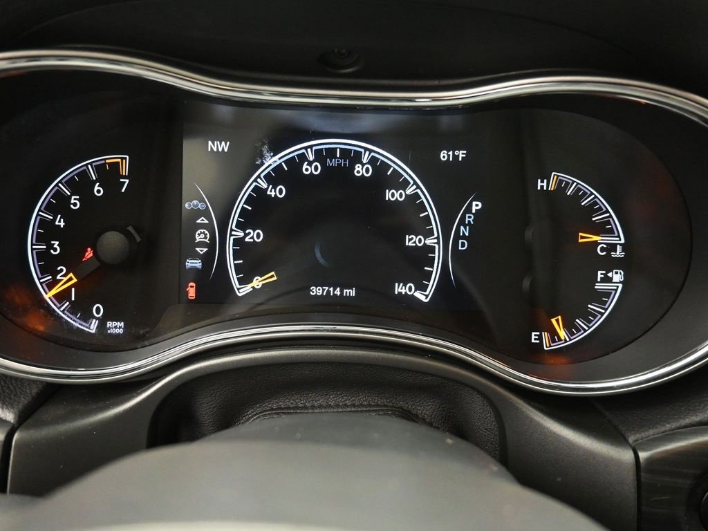 Used 2020 Jeep Grand Cherokee Limited image 3