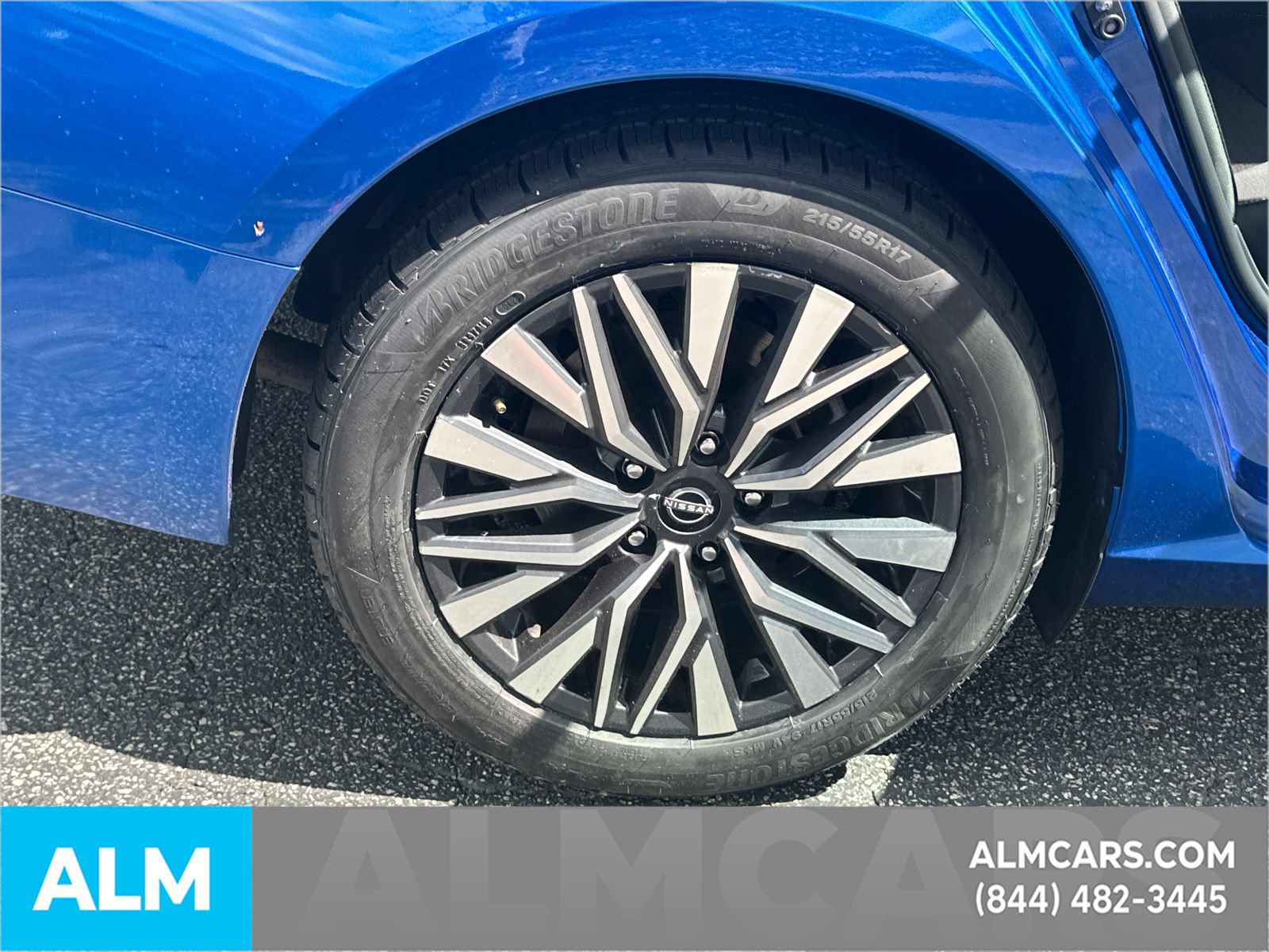 Used 2025 Nissan Altima 2.5 SV FWD image 32