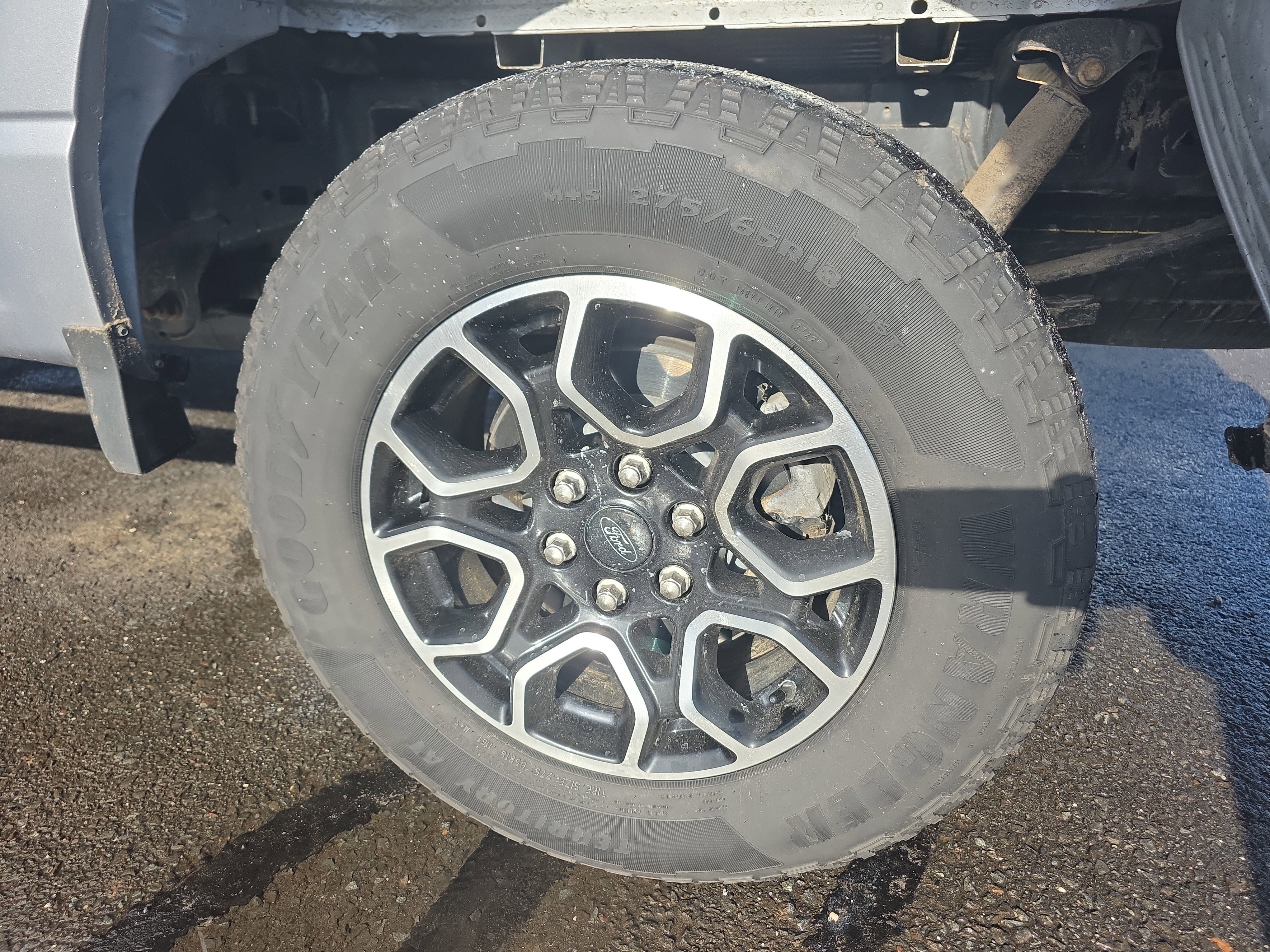 Certified 2022 Ford F150 XLT w/ Equipment Group 302A High image 12