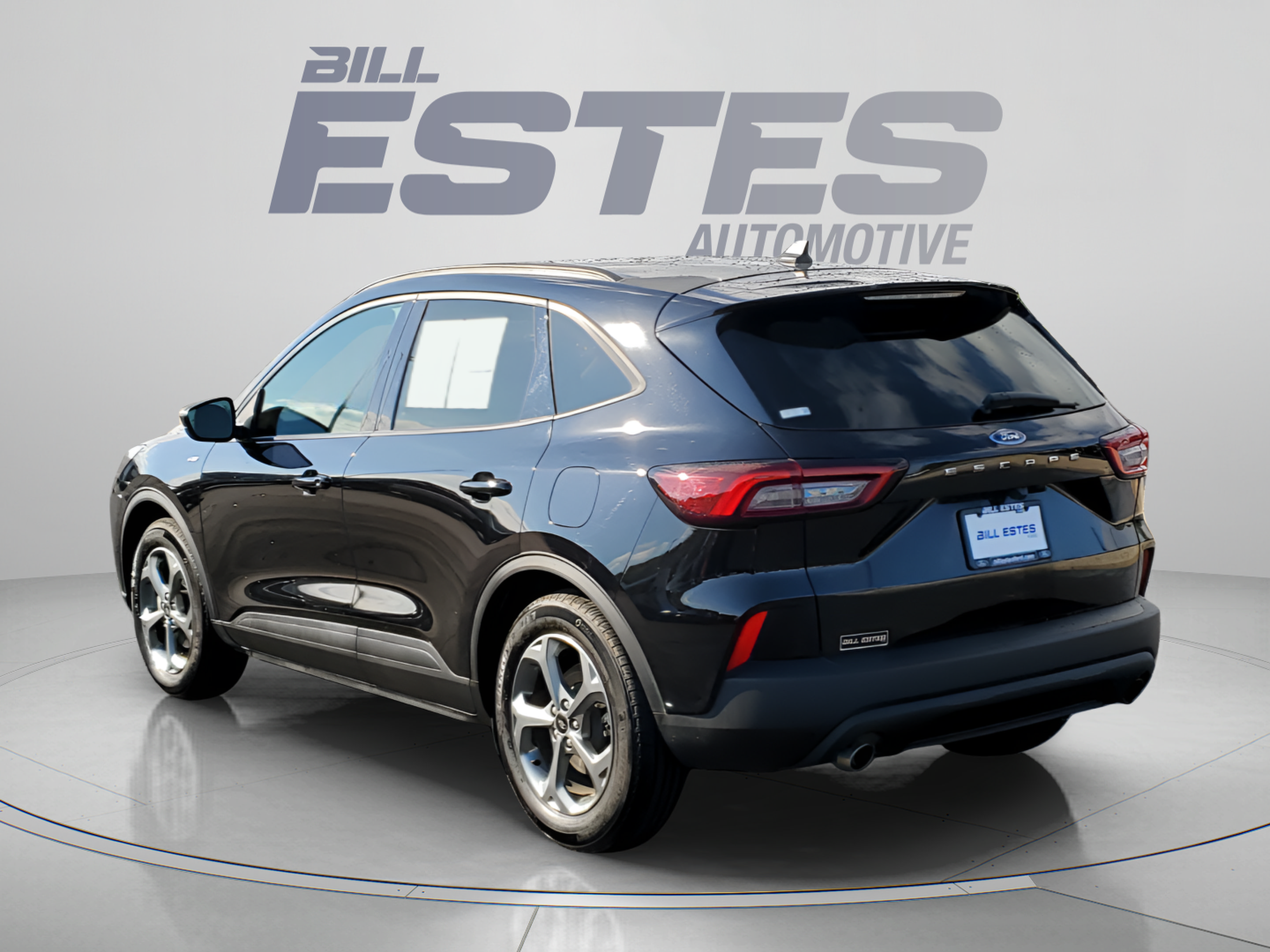 Certified 2025 Ford Escape ST-Line FWD image 2