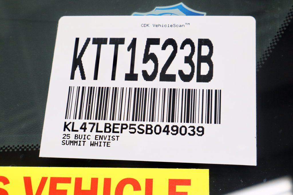Used 2025 Buick Envista Sport Touring w/ Convenience I Package FWD image 34