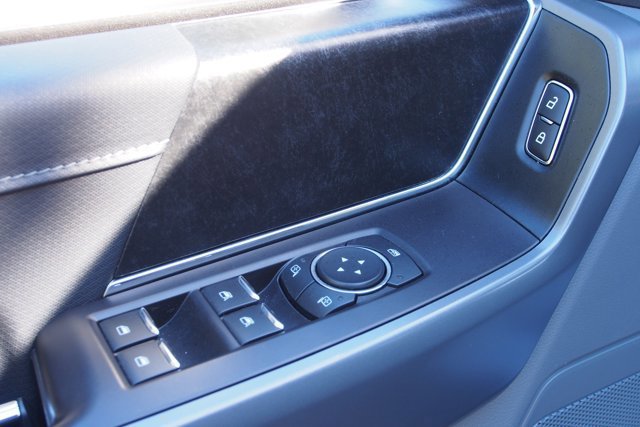 Certified 2022 Ford F150 XLT w/ Equipment Group 302A High image 19