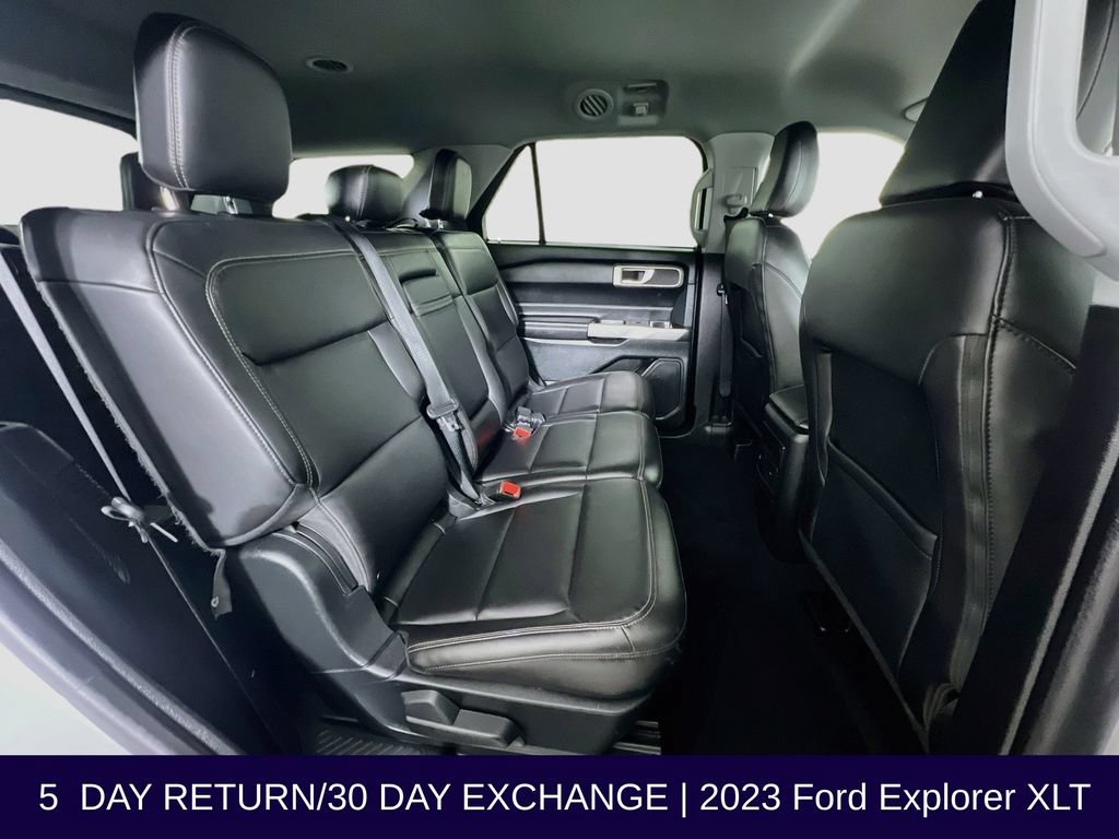 Certified 2023 Ford Explorer XLT w/ Equipment Group 202A AWD/4WD image 32