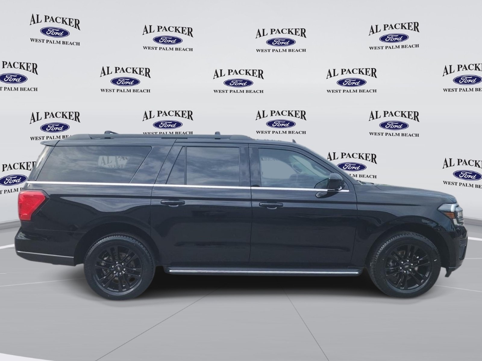 Certified 2023 Ford Expedition Max XLT RWD image 8