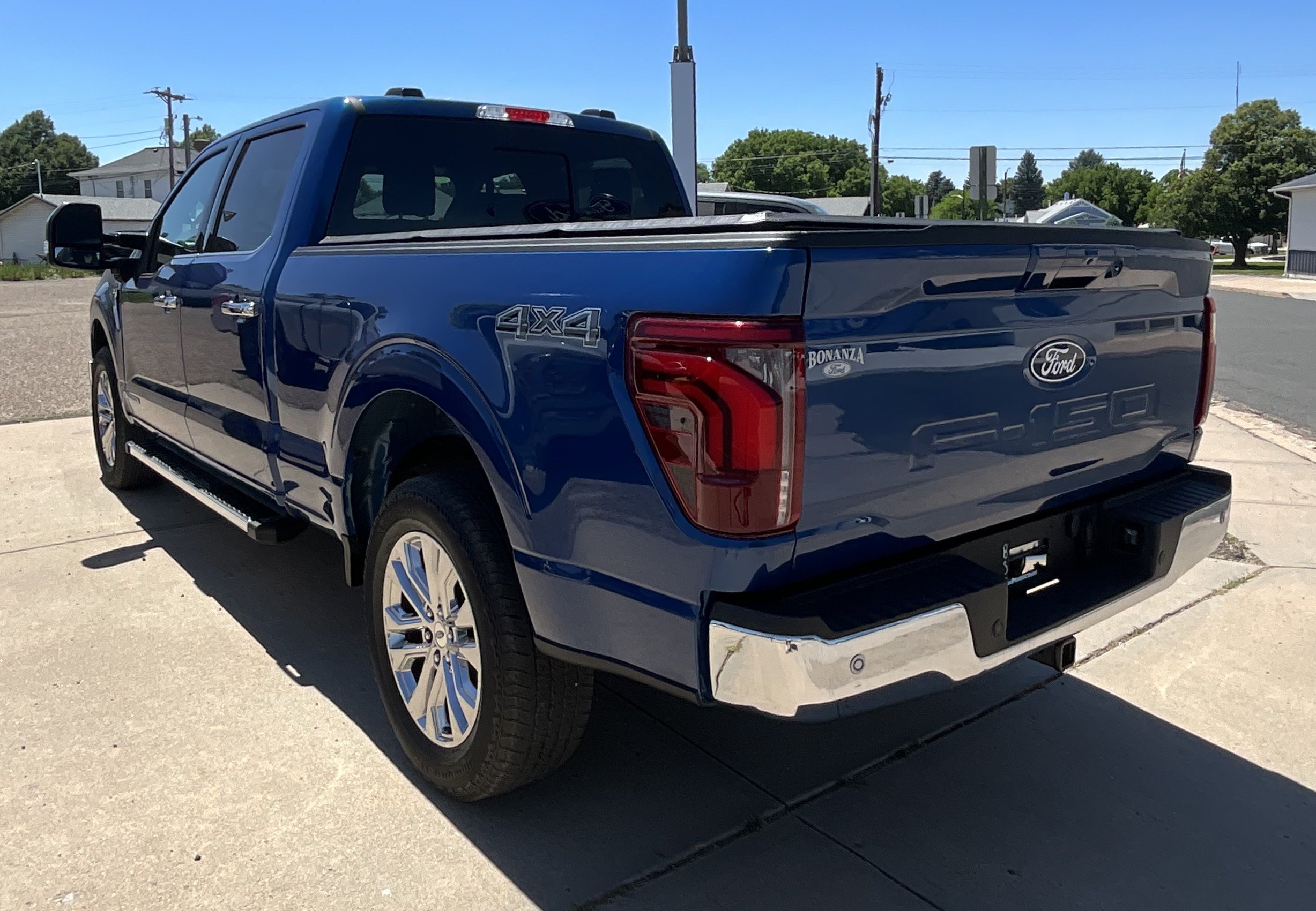 Certified 2025 Ford F150 Lariat w/ Equipment Group 501A Mid AWD/4WD image 8