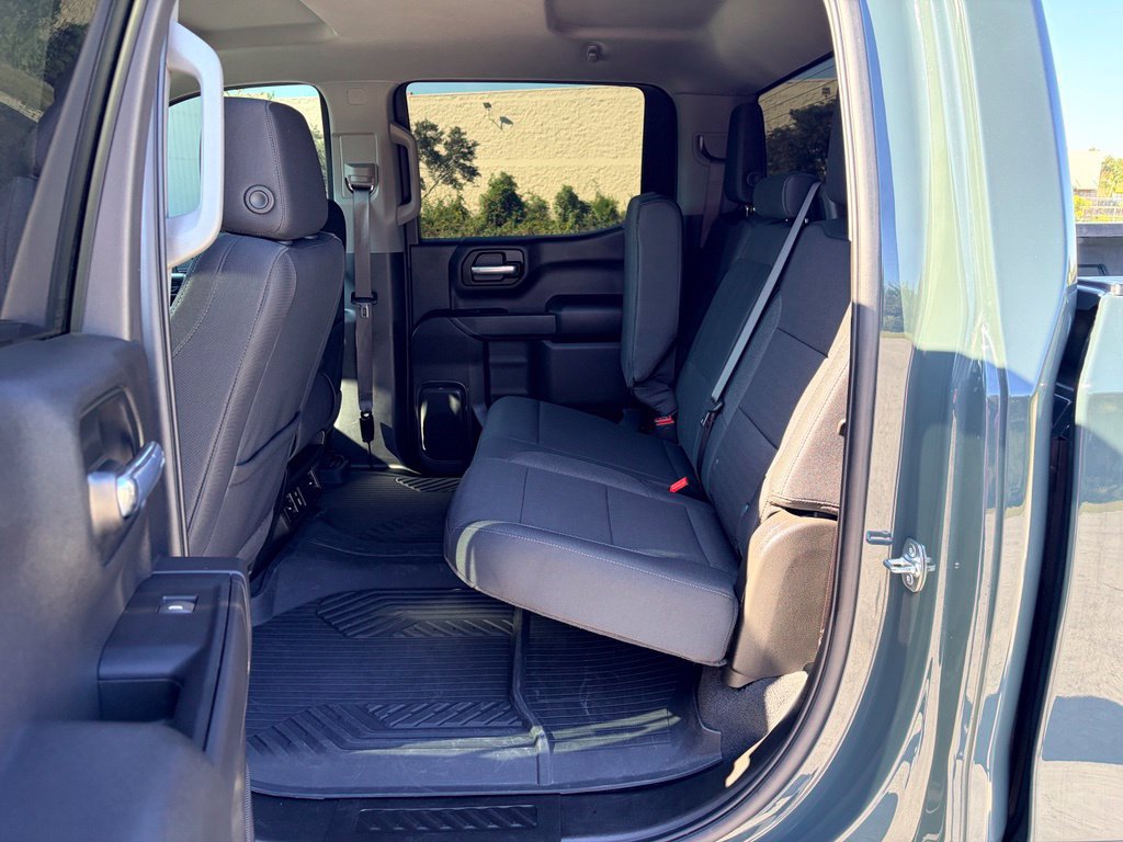 Used 2026 Chevrolet Silverado 1500 Custom Trail Boss w/ LPO, Dark Essentials Package AWD/4WD image 22