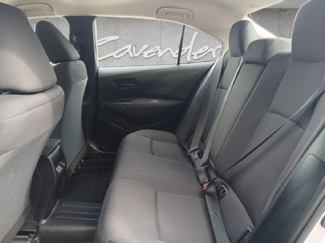 Used 2025 Toyota Corolla LE FWD image 23