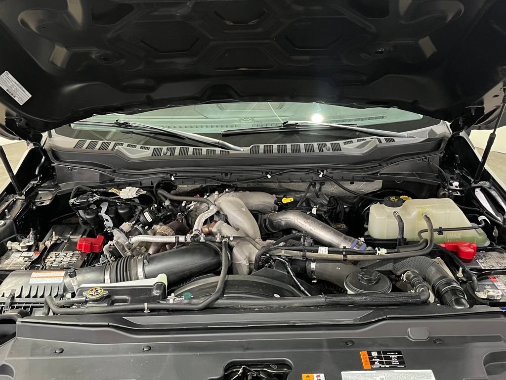 Certified 2024 Ford F350 XLT AWD/4WD image 7