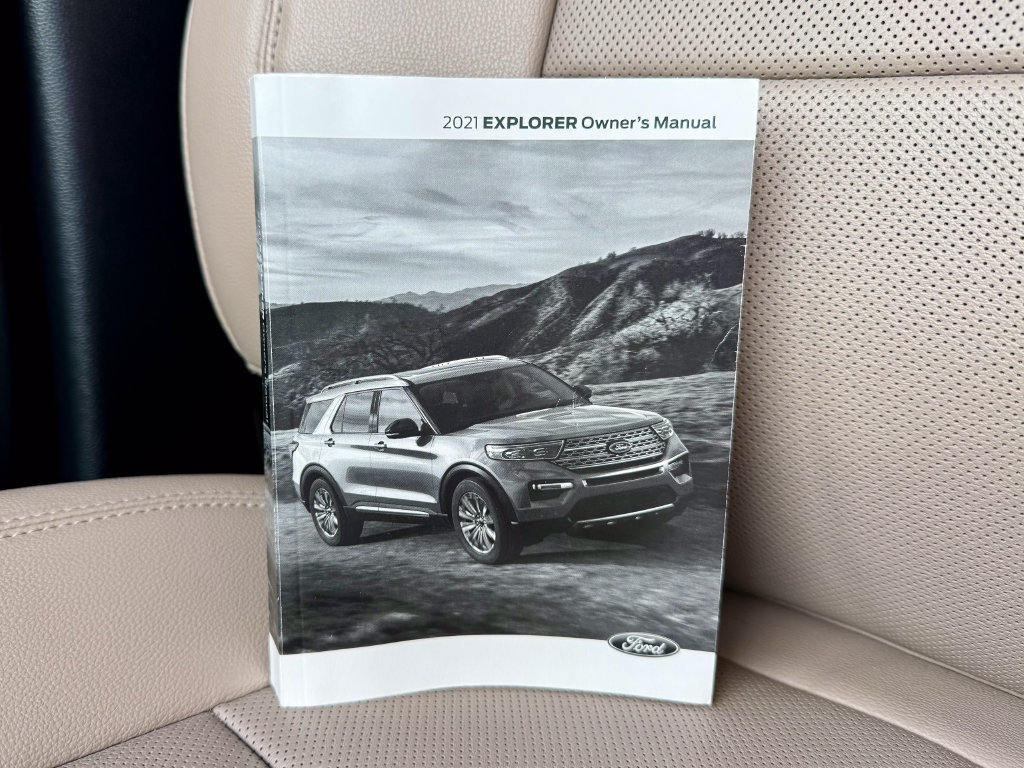 Certified 2021 Ford Explorer Limited w/ Equipment Group 301A AWD/4WD image 42