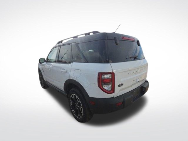 Certified 2025 Ford Bronco Sport Outer Banks w/ Outer Banks Tech Package+ AWD/4WD image 9