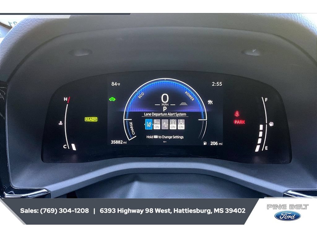 Used 2025 Toyota Camry SE w/ Convenience Package FWD image 14