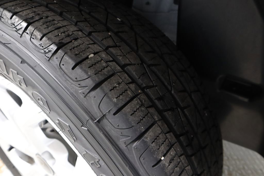 Used 2025 Jeep Compass Latitude image 19