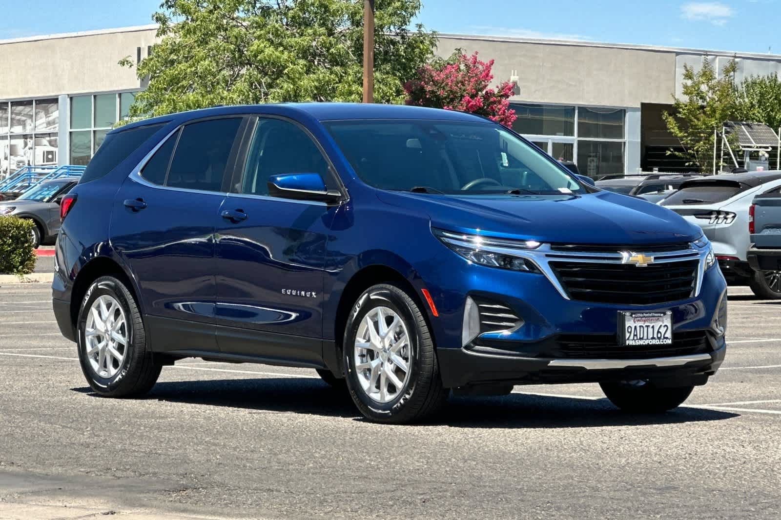 Used 2022 Chevrolet Equinox LT FWD image 9