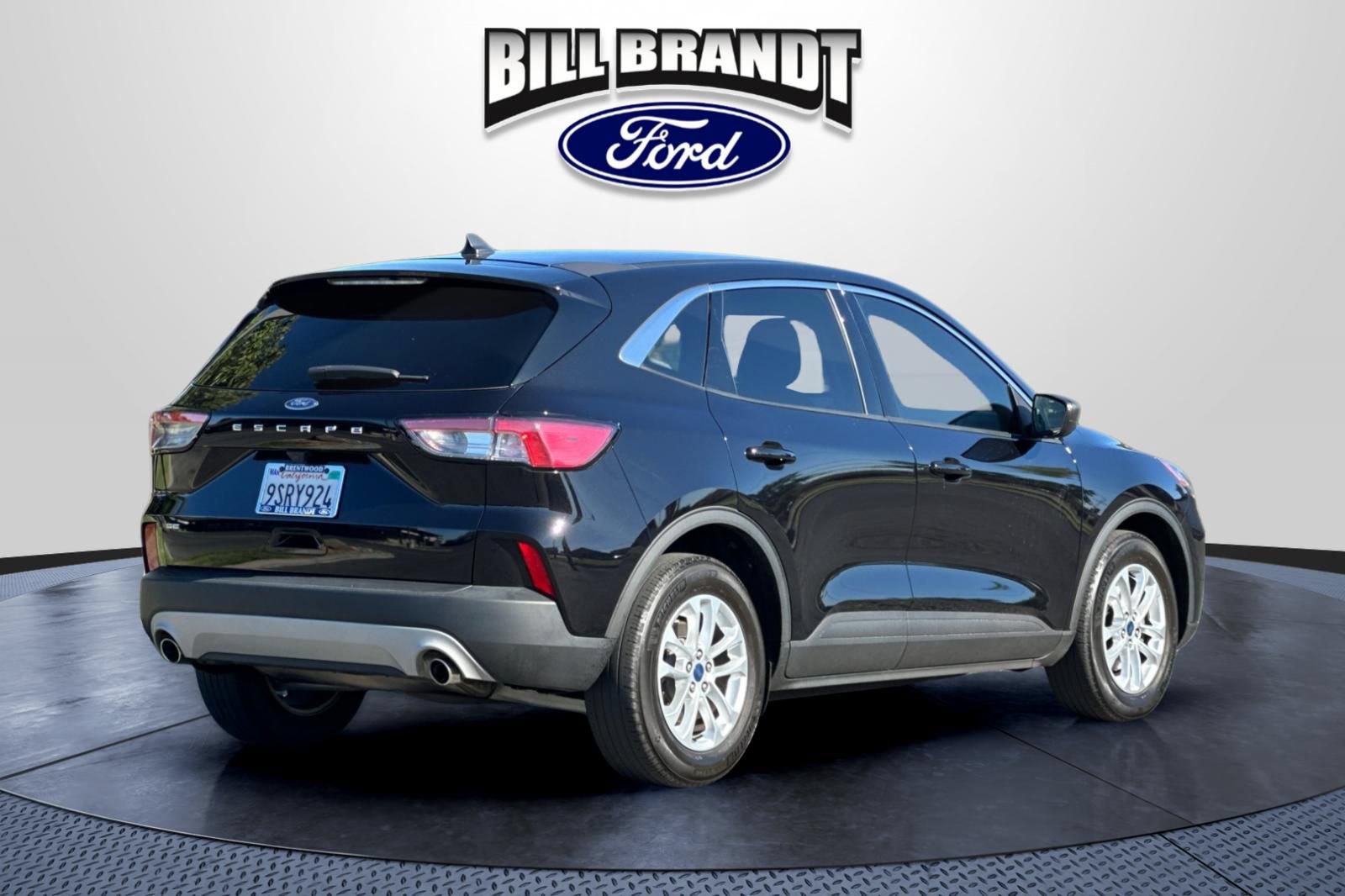 Certified 2022 Ford Escape SE FWD image 3
