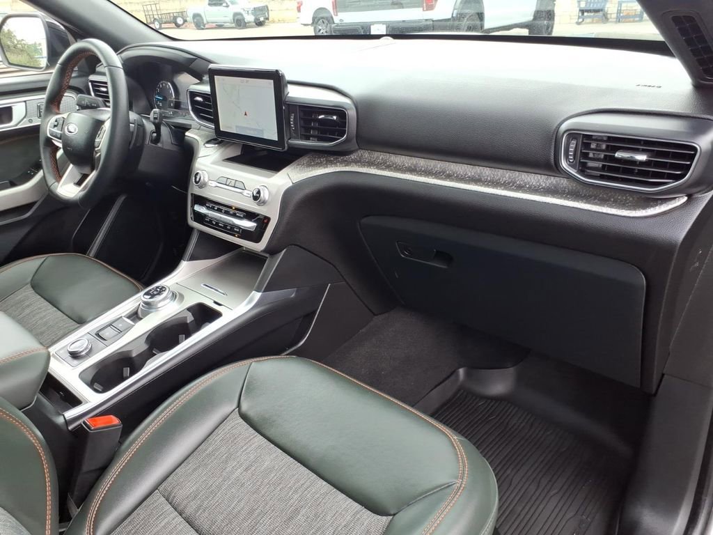Certified 2024 Ford Explorer Timberline w/ Timberline Technology Package AWD/4WD image 5