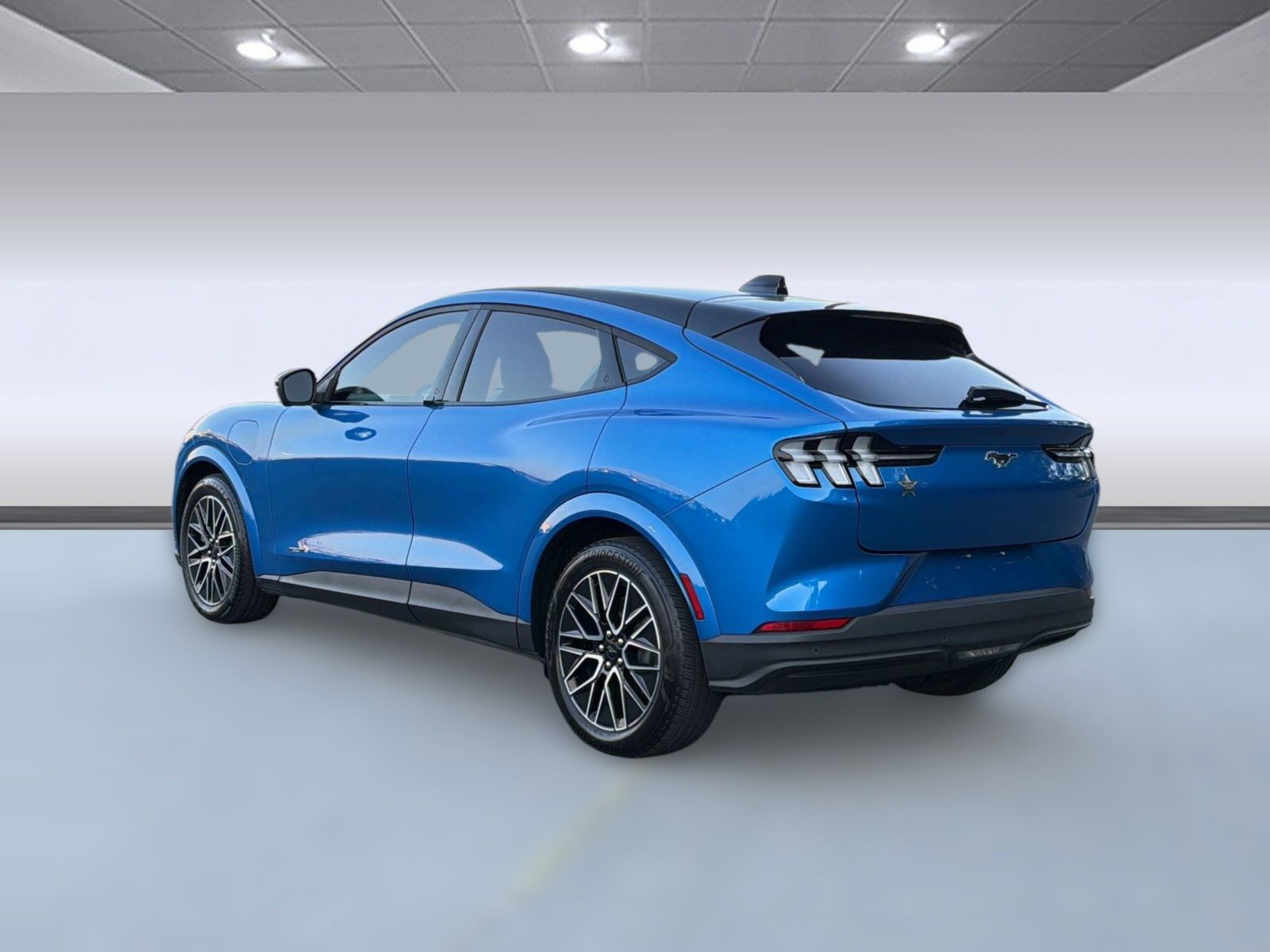 Certified 2025 Ford Mustang Mach-E Premium RWD image 3