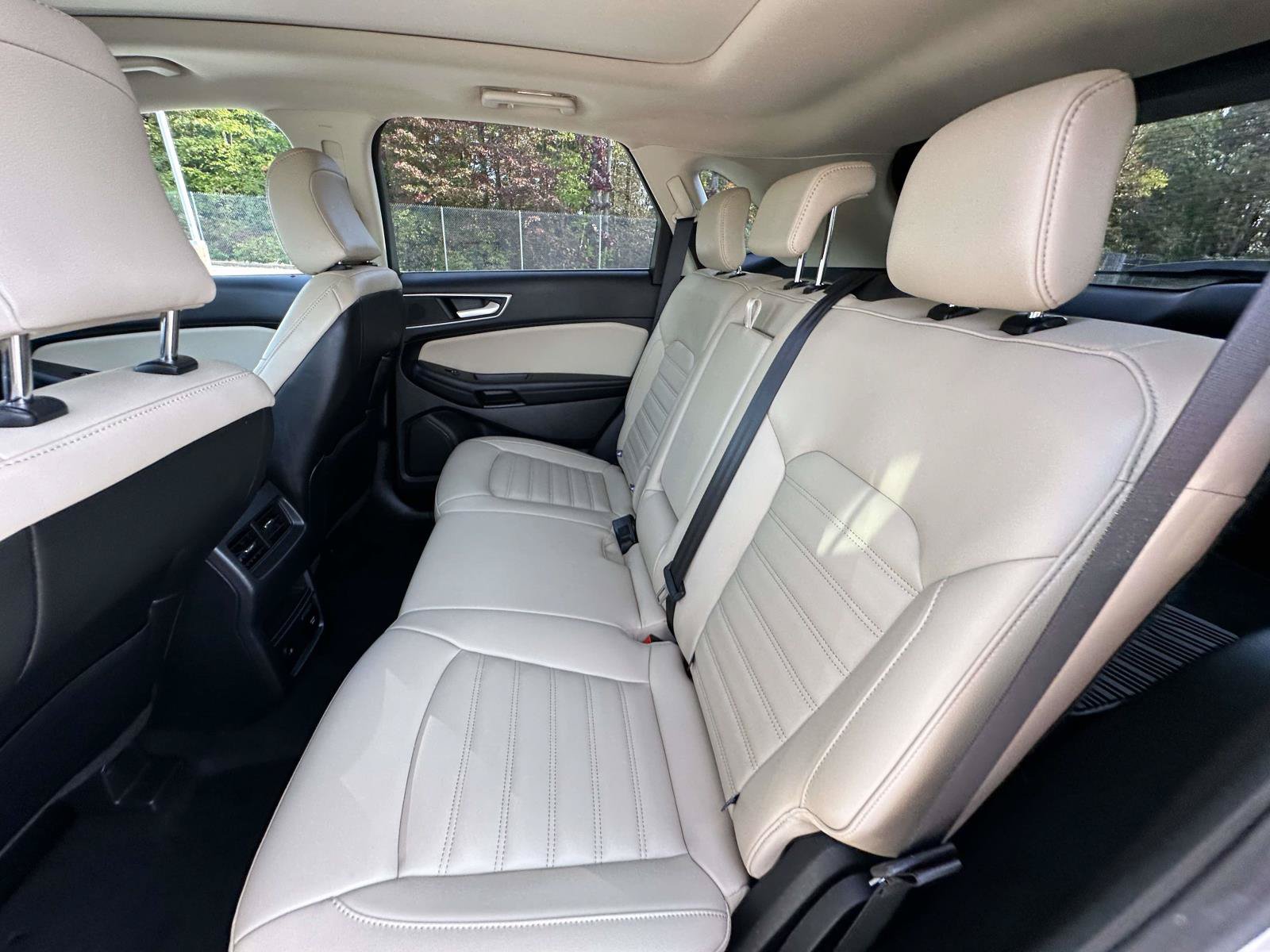 Certified 2024 Ford Edge SEL w/ Convenience Package AWD/4WD image 33