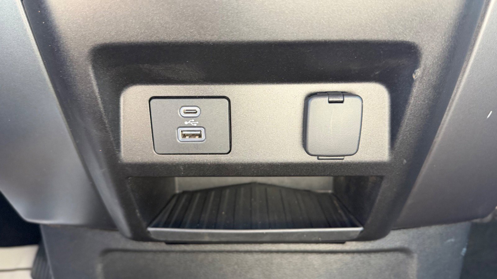 Certified 2021 Ford F550 4x4 Regular Cab Super Duty image 41