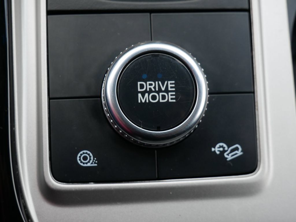 Certified 2023 Ford Explorer ST-Line AWD/4WD image 23