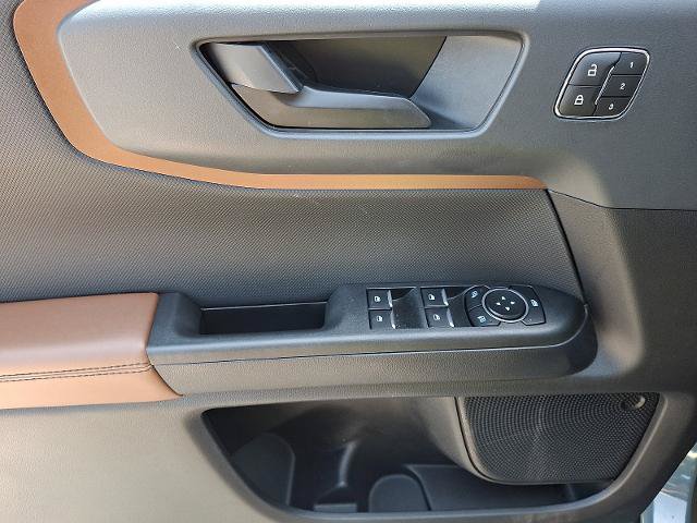 Certified 2023 Ford Bronco Sport Outer Banks AWD/4WD image 12