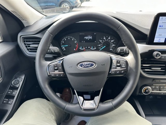 Certified 2022 Ford Escape SE w/ Cold Weather Package image 21