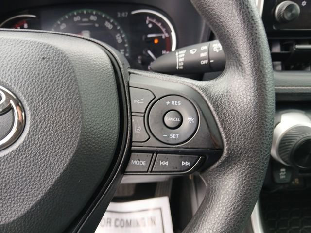 Used 2025 Toyota RAV4 LE FWD image 19