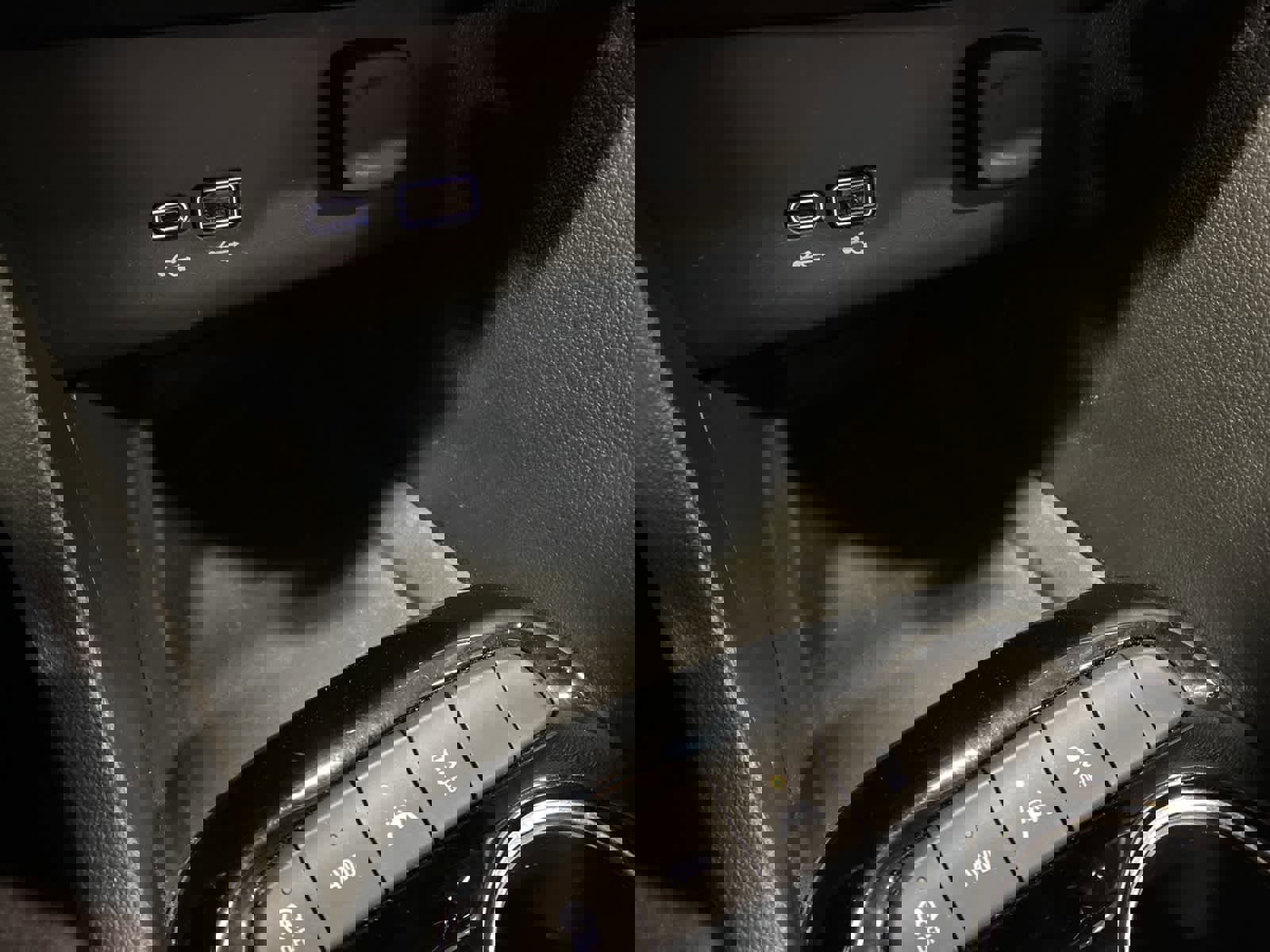 Used 2024 Buick Encore GX Sport Touring image 23