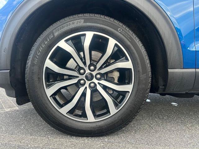 Certified 2020 Ford Explorer ST w/ Premium Technology Package AWD/4WD image 39