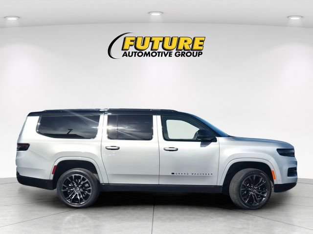 Used 2024 Jeep Grand Wagoneer L Series II w/ Quick Order Packagew 28T AWD/4WD image 3