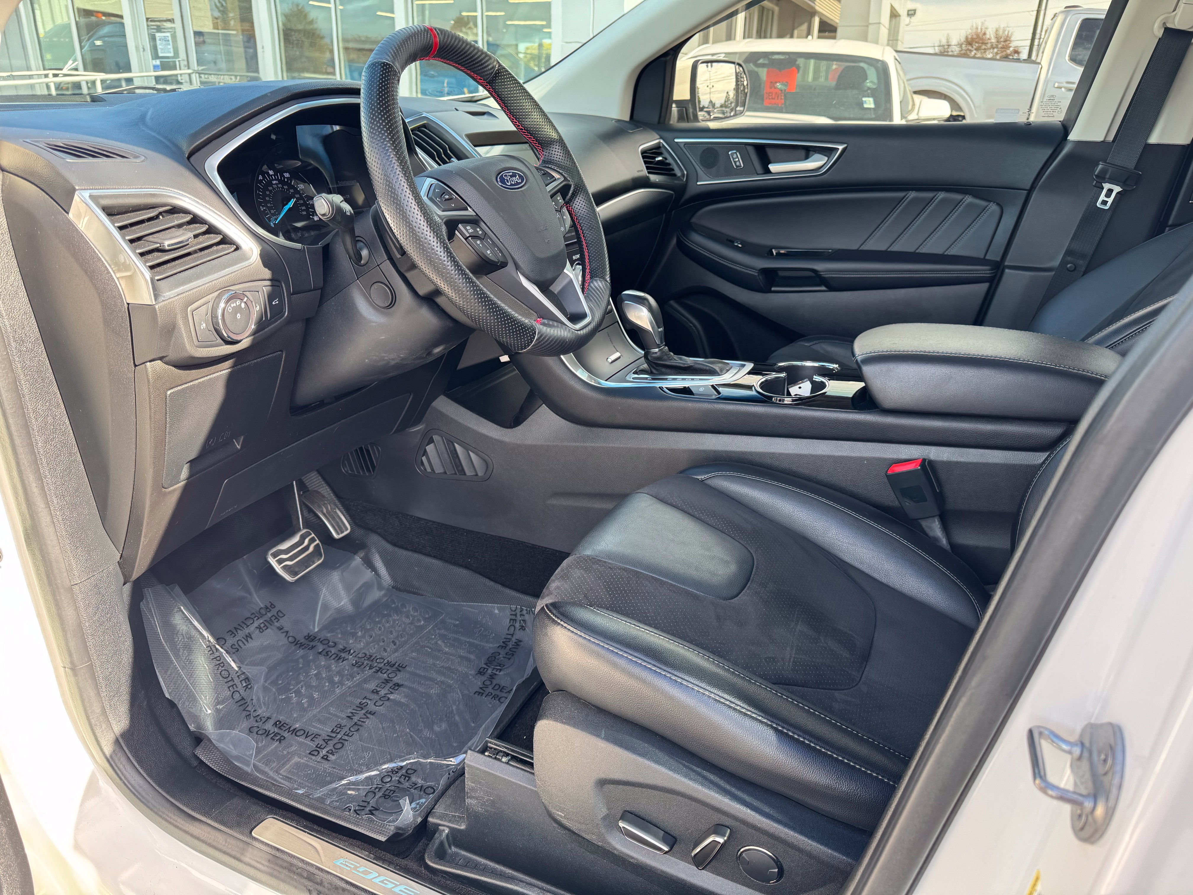 Certified 2018 Ford Edge Sport w/ Equipment Group 401A AWD/4WD image 18