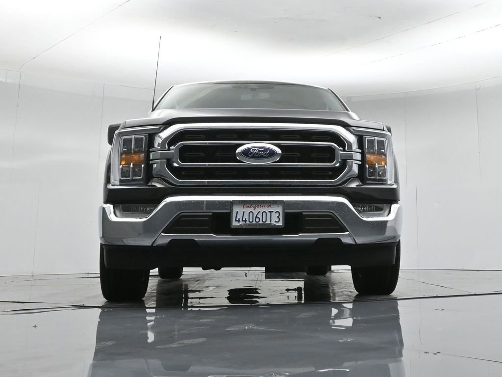 Certified 2022 Ford F150 XLT w/ Equipment Group 302A High image 31