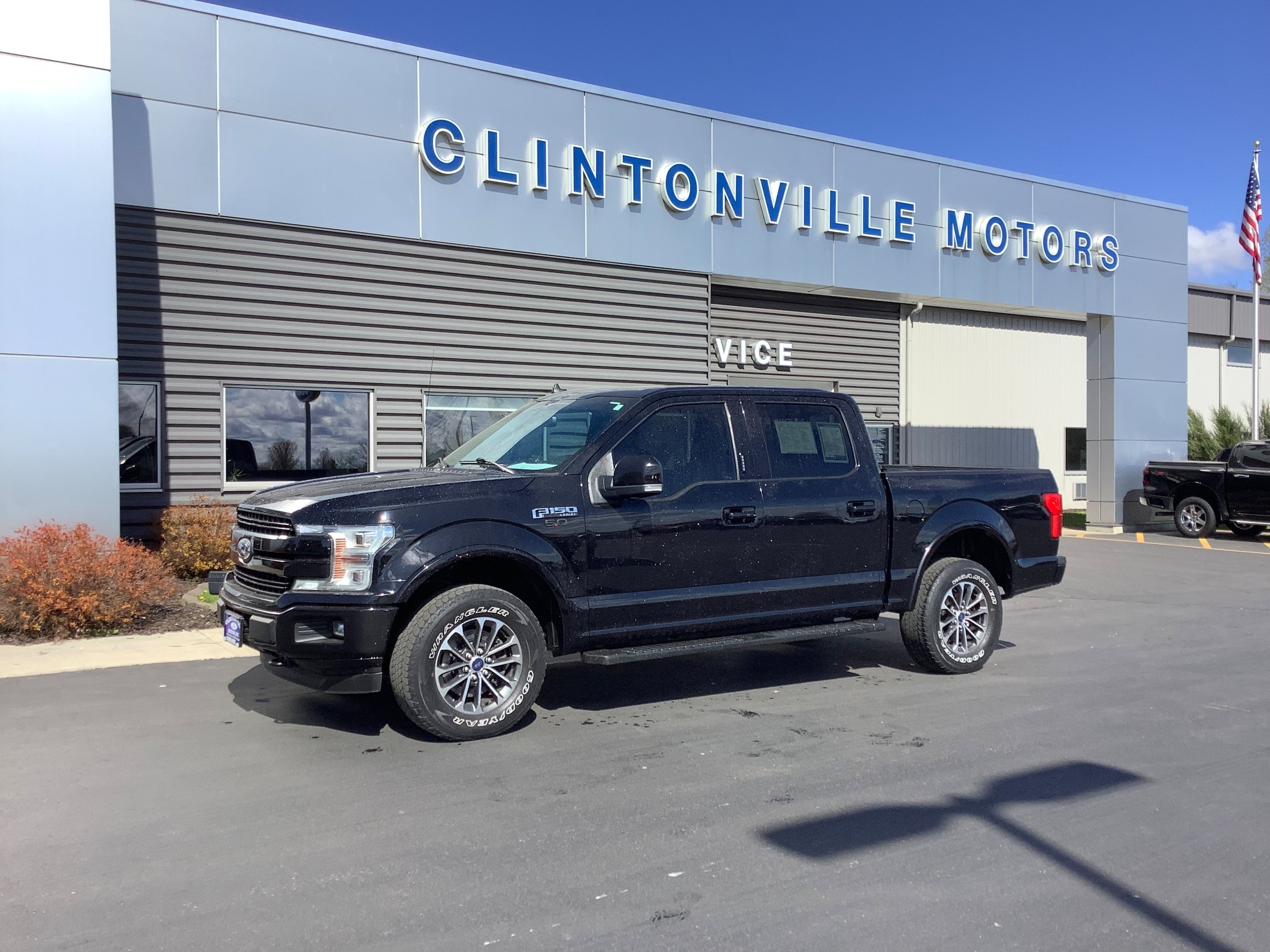 Certified 2019 Ford F150 Lariat w/ Equipment Group 502A Luxury AWD/4WD image 1