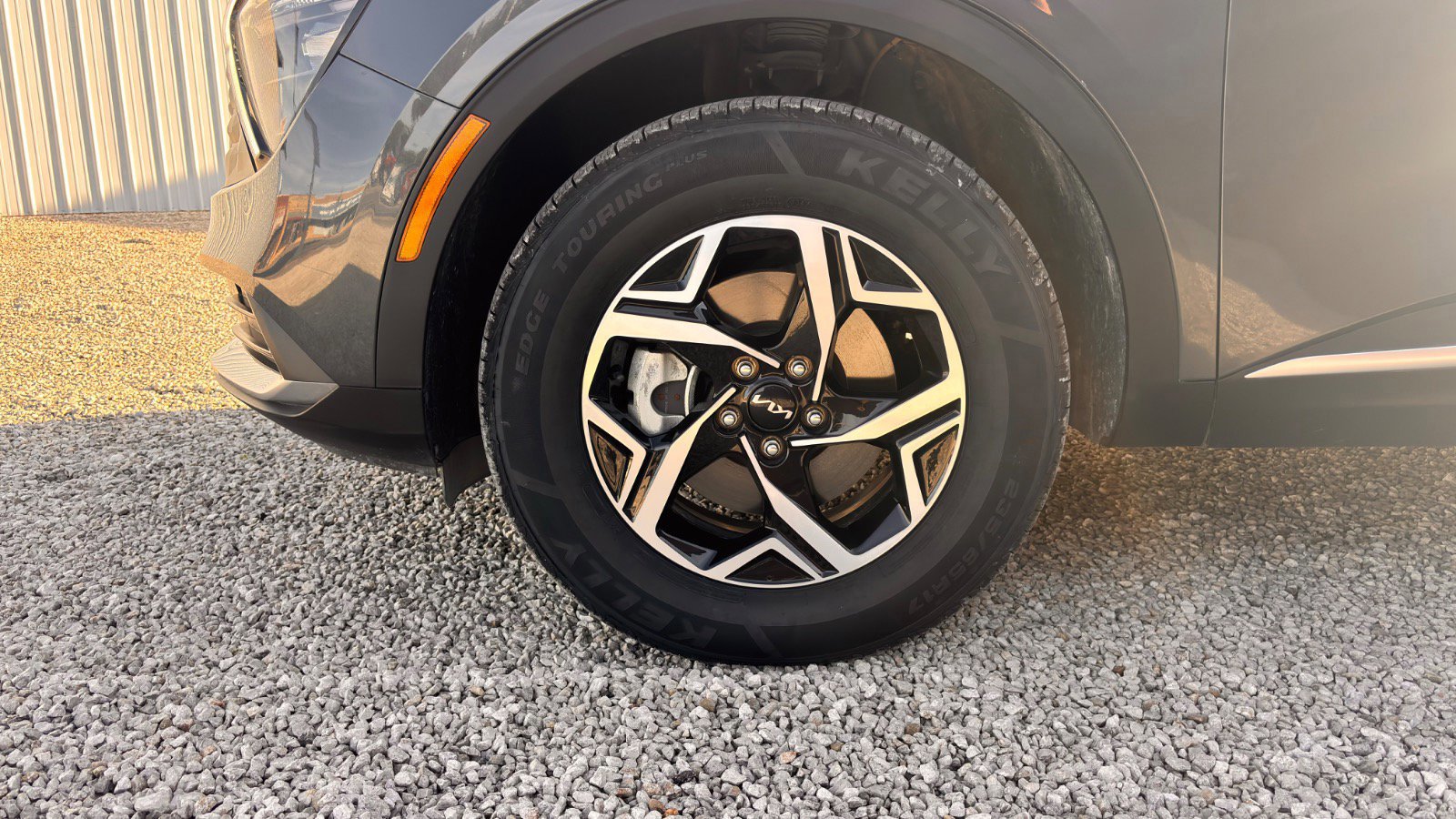 Used 2023 Kia Sportage LX image 15