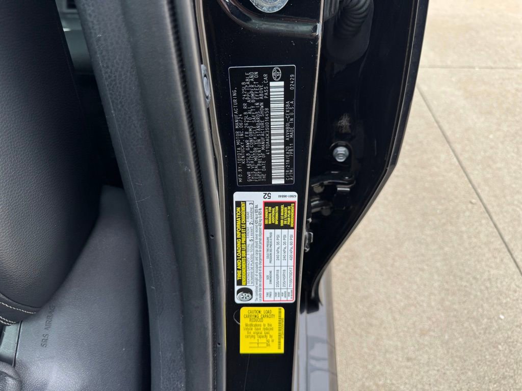 Used 2025 Toyota Camry SE FWD image 43