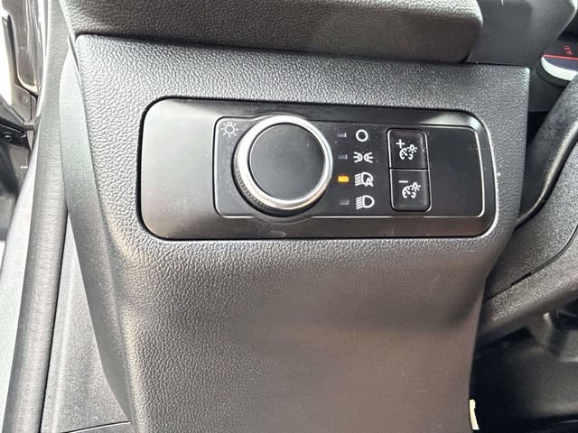 Certified 2025 Ford Escape ST-Line FWD image 19