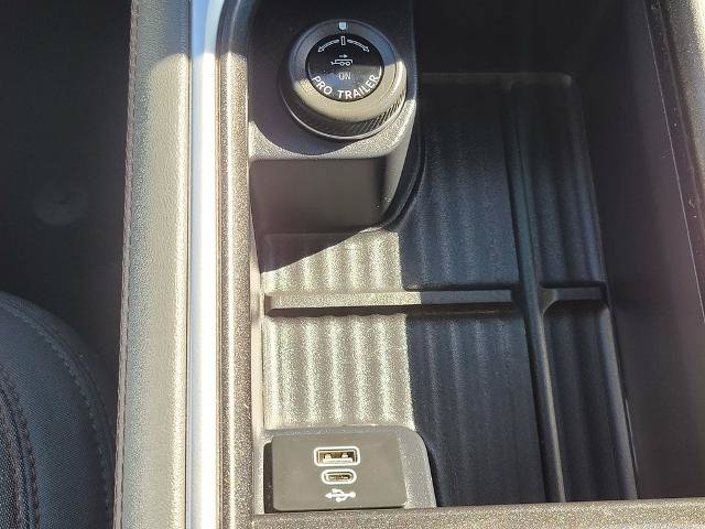 Certified 2025 Ford Expedition Max Active RWD image 21