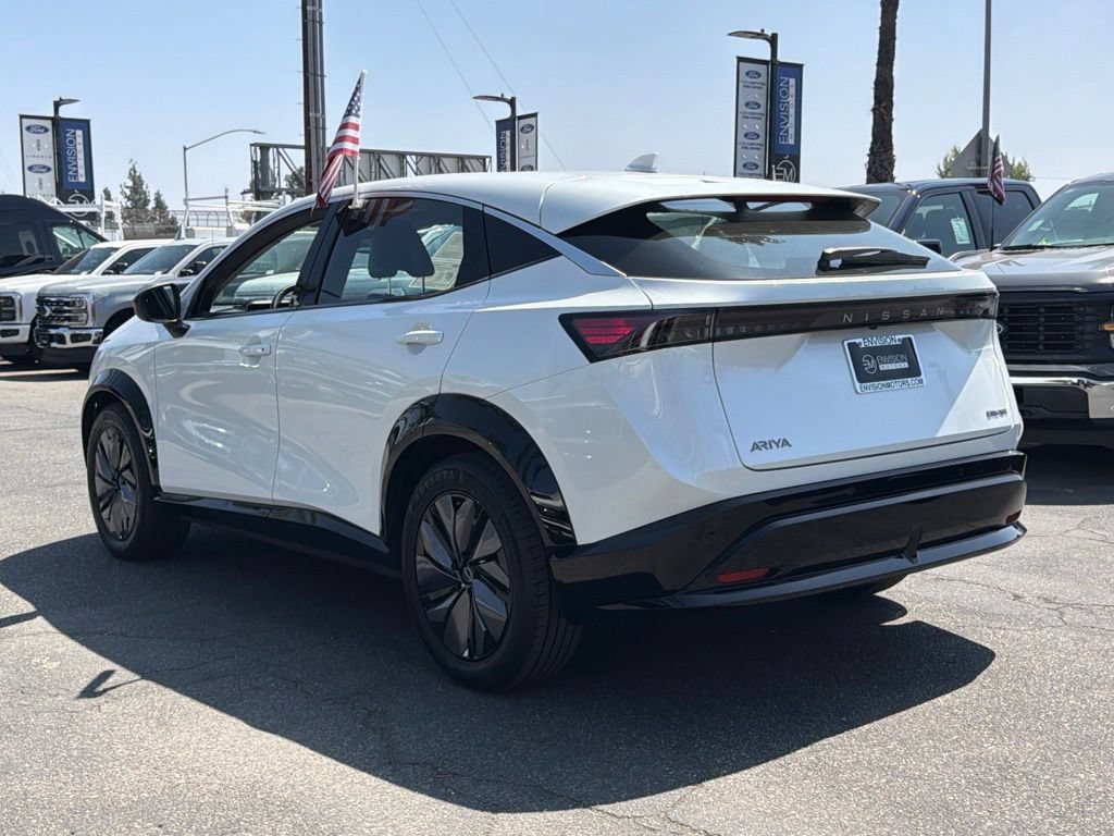 Used 2024 Nissan Ariya FWD image 7
