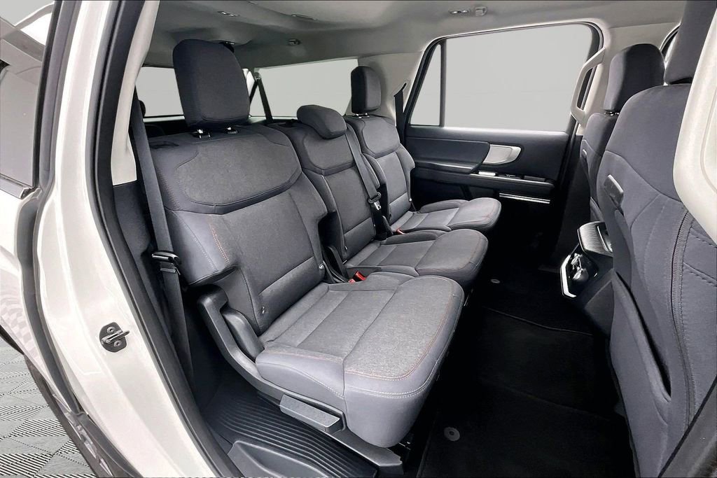 Certified 2025 Ford Expedition Max Active AWD/4WD image 27