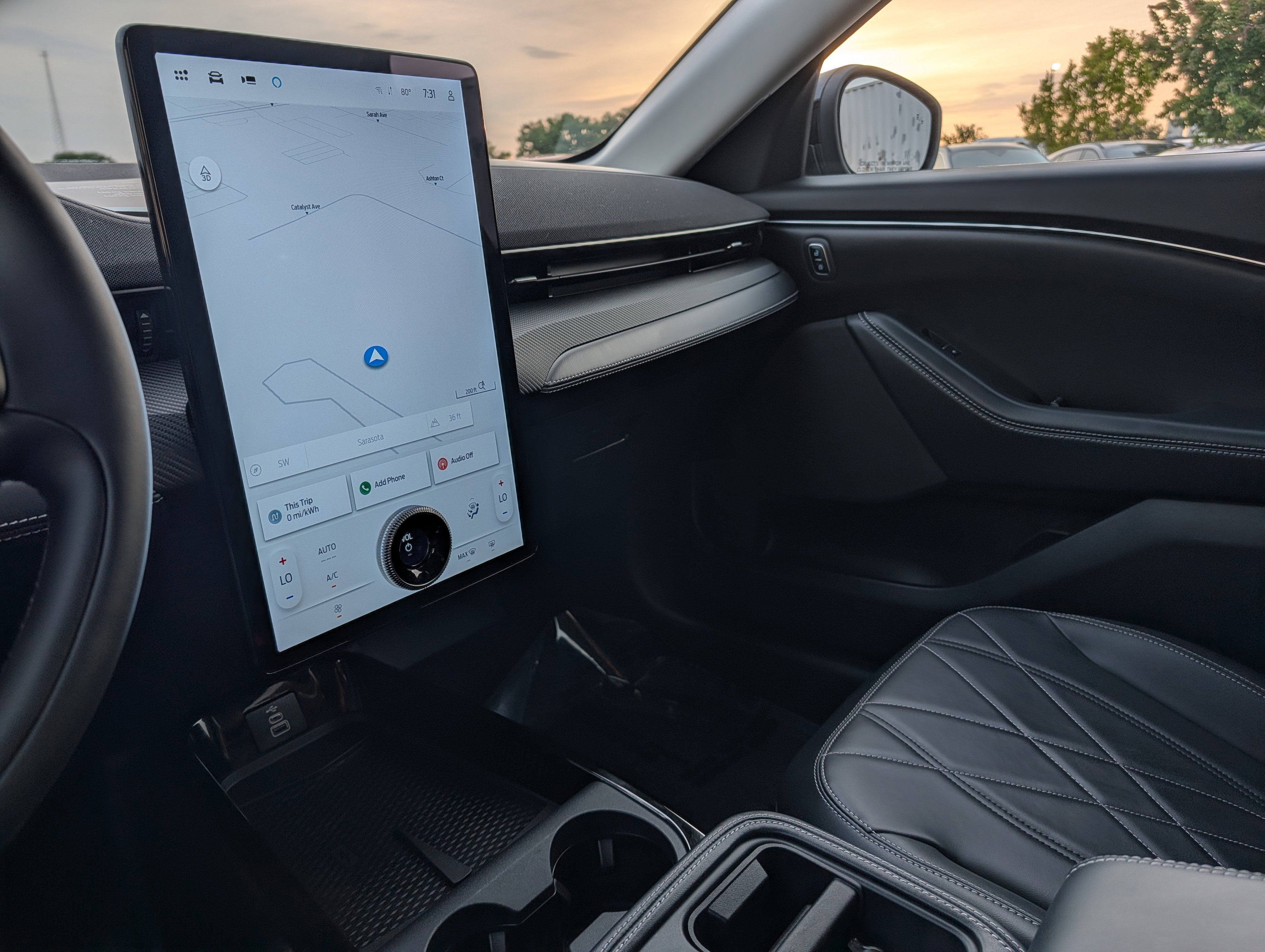 Certified 2025 Ford Mustang Mach-E Select RWD image 28