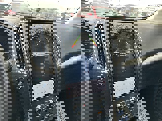 Certified 2024 Ford Edge SEL image 13