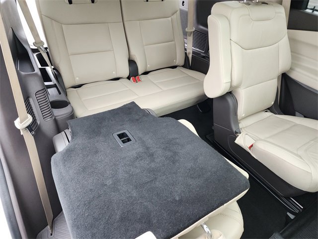 Certified 2022 Ford Explorer Platinum w/ Technology Package image 30