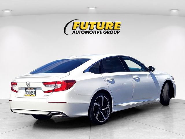 Used 2018 Honda Accord Sport image 4