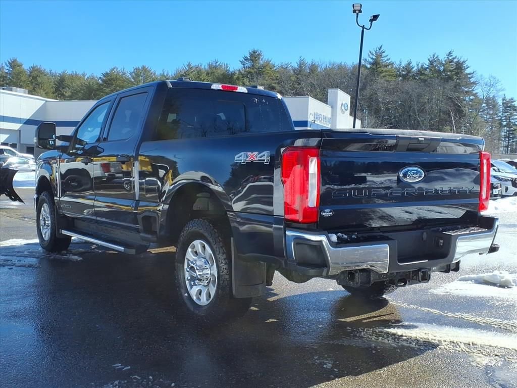 Certified 2023 Ford F350 XLT image 30