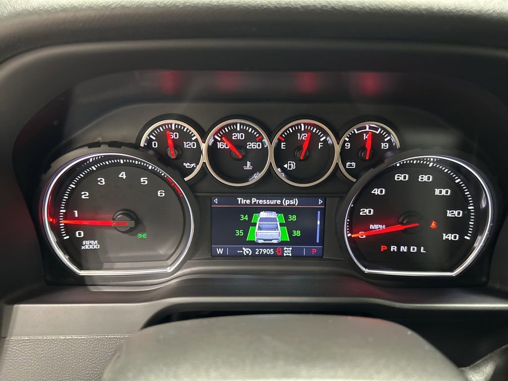 Used 2022 Chevrolet Silverado 1500 RST w/ Safety Package AWD/4WD image 17
