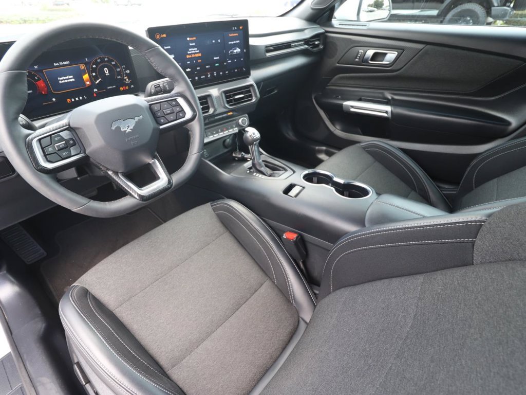 Certified 2024 Ford Mustang Coupe RWD image 6