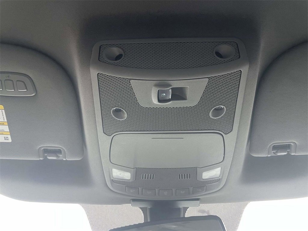 Certified 2017 Ford F150 Lariat w/ Equipment Group 502A Luxury image 28