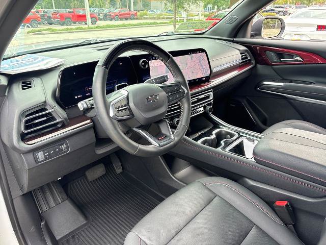 Used 2025 Chevrolet Traverse Z71 w/ Enhanced Driving Package AWD/4WD image 6