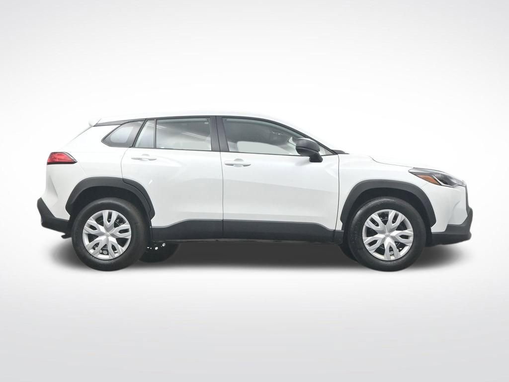 Used 2025 Toyota Corolla Cross L FWD image 35
