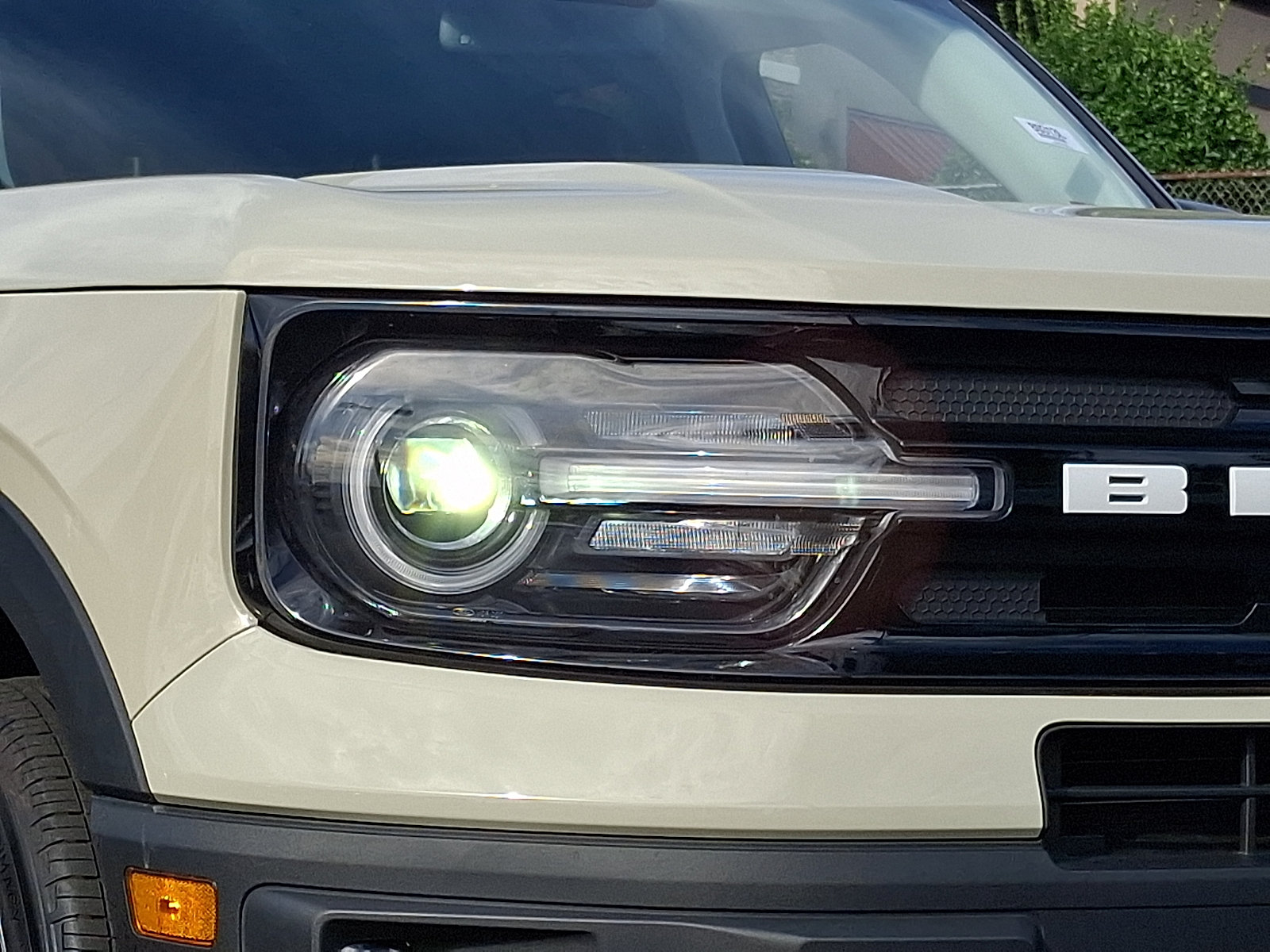 Certified 2024 Ford Bronco Sport Outer Banks AWD/4WD image 9